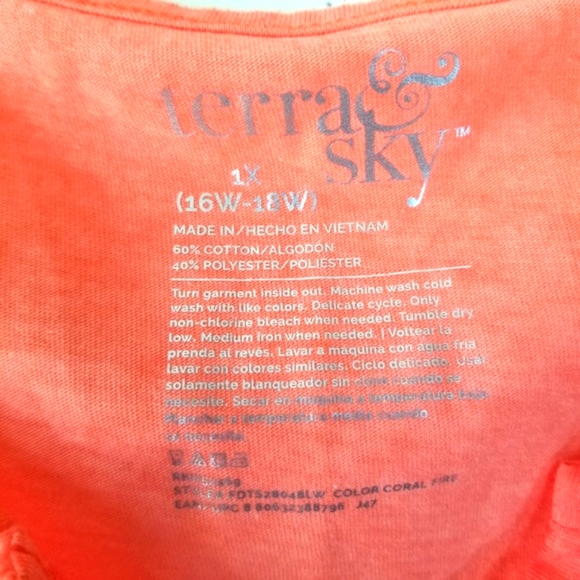 TERRA & SKY  2 TOPS - Picture 6 of 6